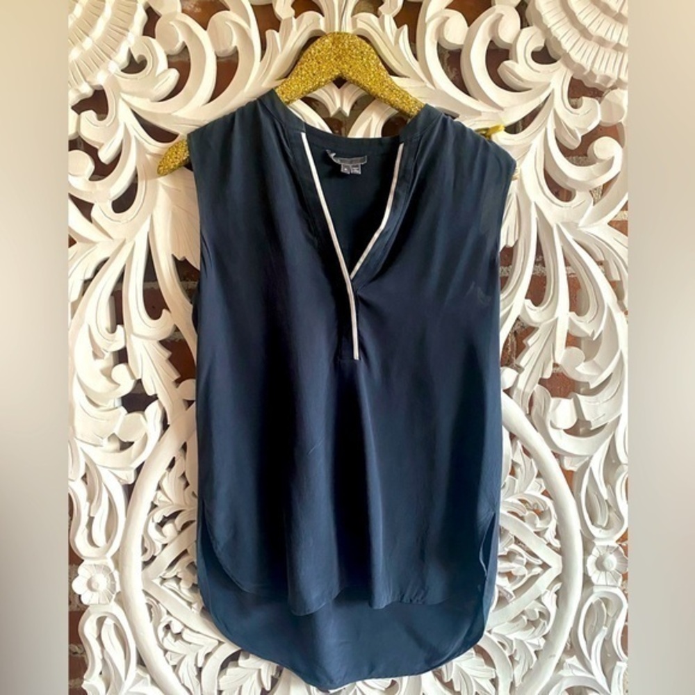 Vince . Navy and white silk sleeveless blouse